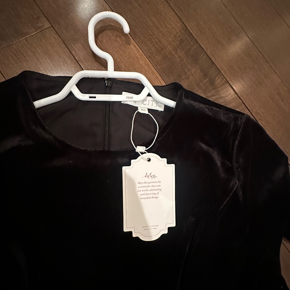 Ivy City Co. Symphony Dress Black Ladies size XS